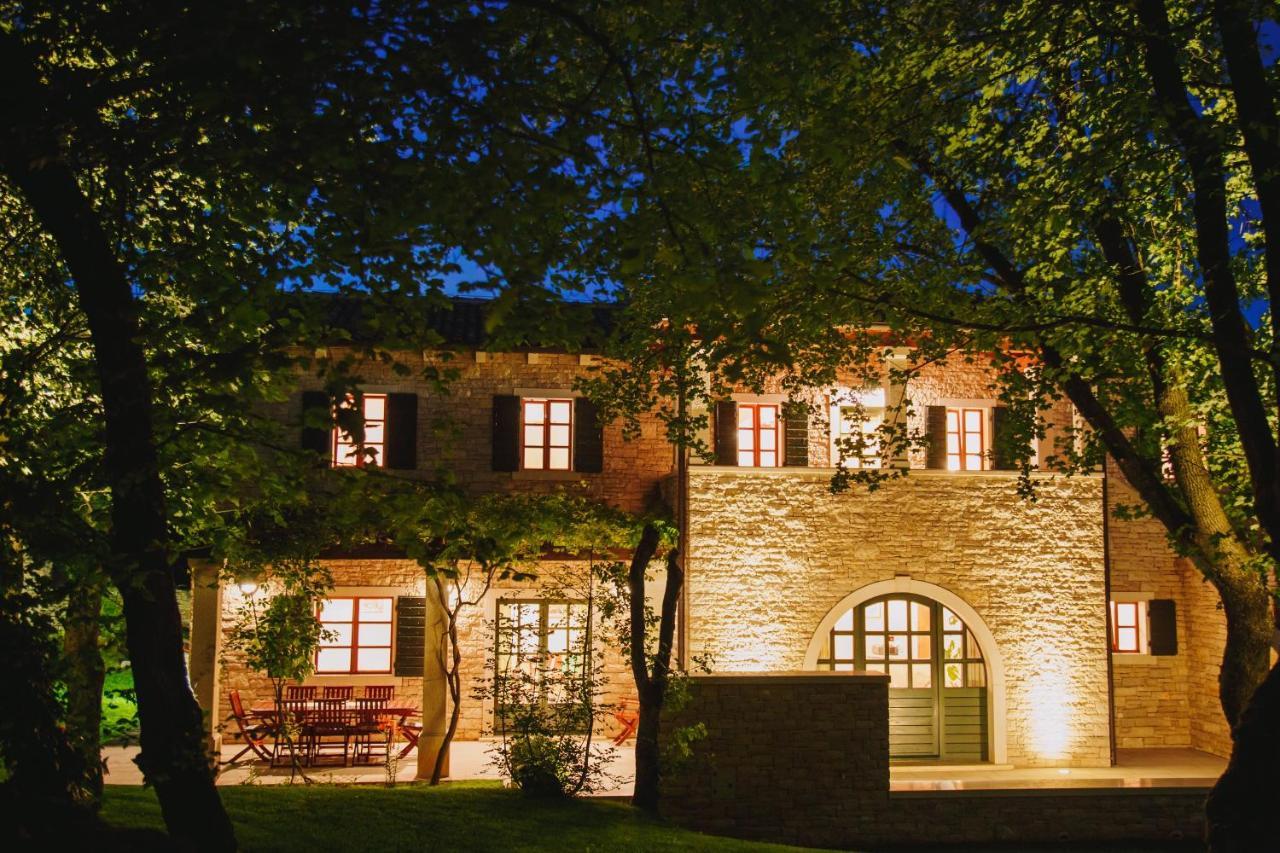 Villa Kringa Tinjan 外观 照片