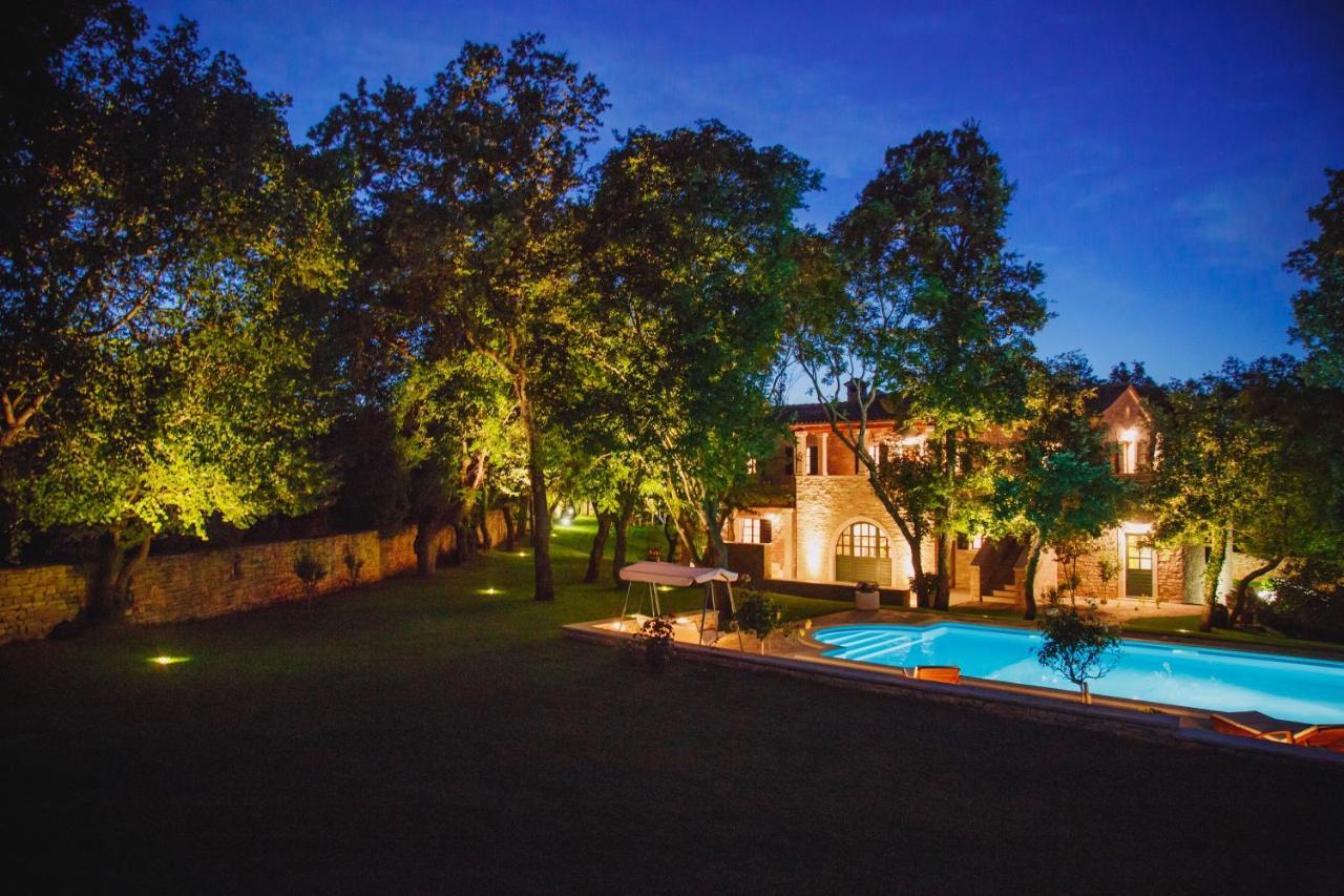 Villa Kringa Tinjan 外观 照片